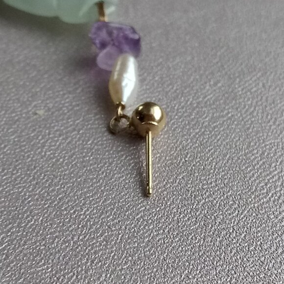 Gorgeous Jade fish 14k post earrings - Picture 5 of 7